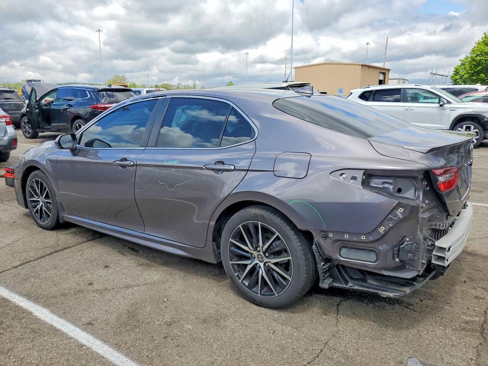 Aukcja sprzedaży 2022 Toyota Camry, vin: 4T1T11AK9NU647363, numer aukcji: 51969916