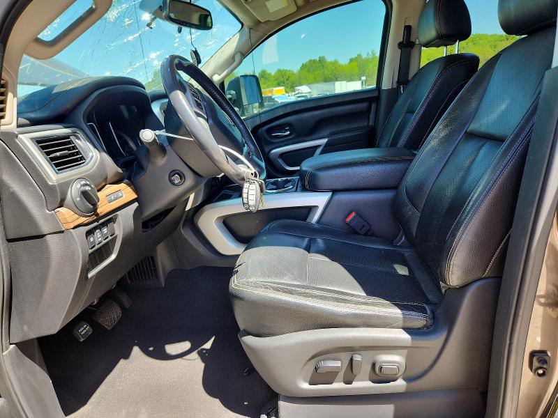 53272476 :رقم المزاد ، 1N6BA1F2XGN505378 vin ، 2016 Nissan Titan Xd مزاد بيع