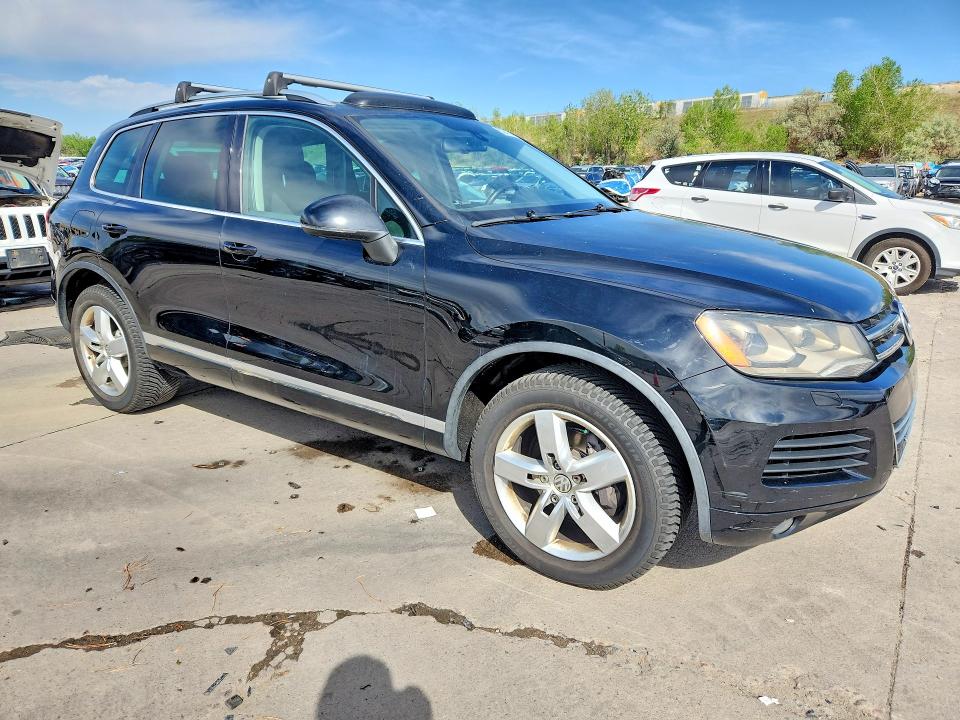 52970486 :رقم المزاد ، WVGEK9BP3CD005992 vin ، 2012 Volkswagen Touareg مزاد بيع
