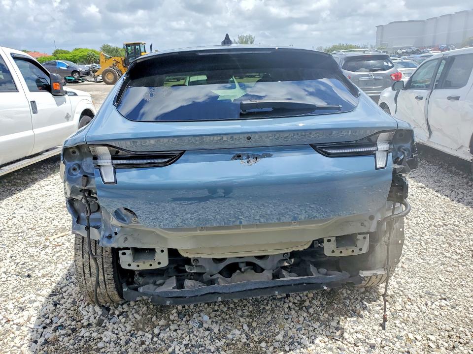 Продажа на аукционе авто 2023 Ford Mustang Mach-e, vin: 3FMTK3R71PMA12654, номер лота: 54692596