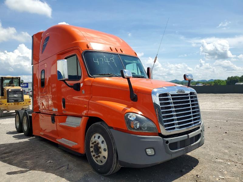 54704746 :رقم المزاد ، 3AKJGLD51GSGZ5170 vin ، 2016 Freightliner Cascadia 125 مزاد بيع