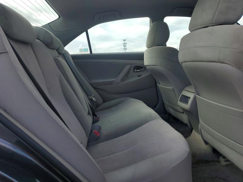 52346156 :رقم المزاد ، 4T1BF3EK9AU070573 vin ، 2010 Toyota Camry مزاد بيع