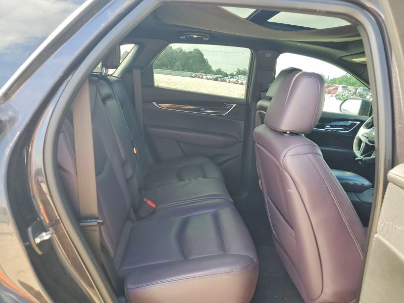 52604286 :رقم المزاد ، 1GYKNBRS8HZ101038 vin ، 2017 Cadillac Xt5 مزاد بيع