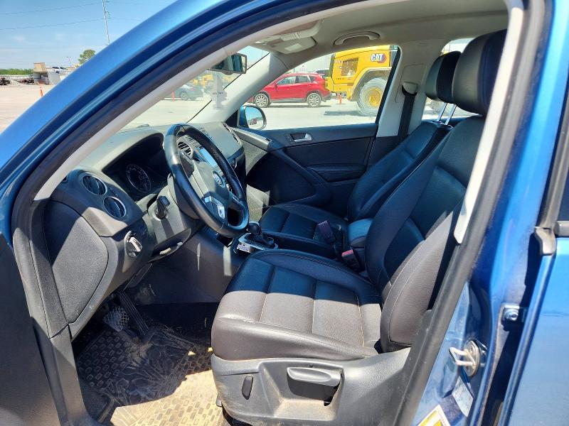2017 Volkswagen Tiguan მანქანა იყიდება აუქციონზე, vin: WVGAV7AXXHK036235, აუქციონის ნომერი: 52153556