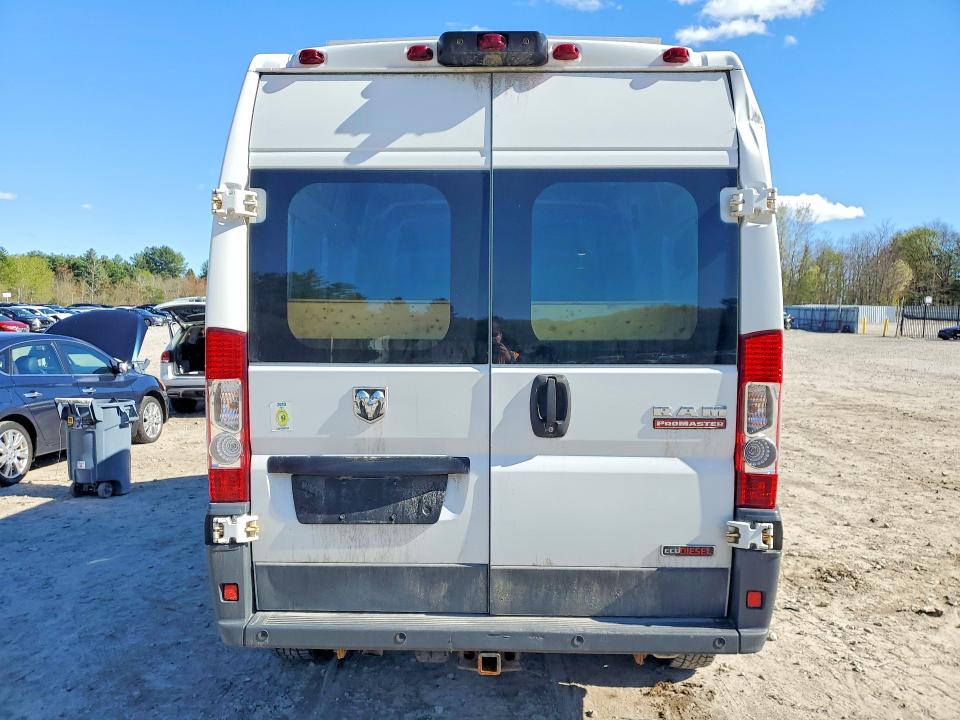 52188576 :رقم المزاد ، 3C6TRVDDXFE501613 vin ، 2015 Ram Promaster 2500 مزاد بيع