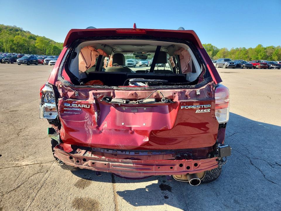 Auction sale of the 2017 Subaru Forester, vin: JF2SJAJC4HH546951, lot number: 52757296