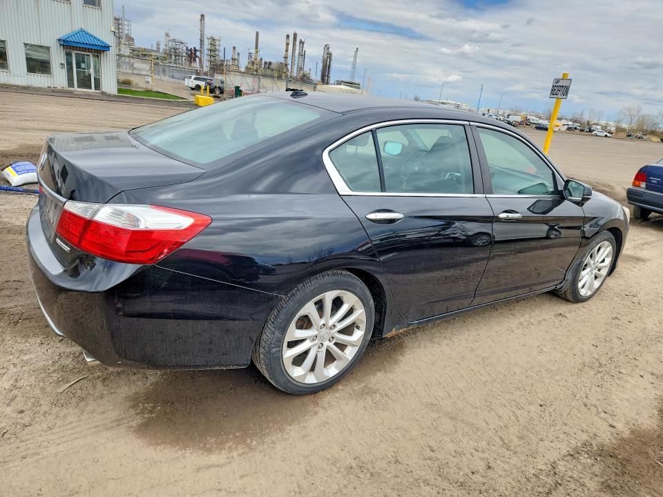 Продажа на аукционе авто 2013 Honda Accord, vin: 1HGCR2F97DA810151, номер лота: 52841546
