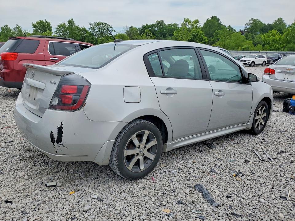 2011 Nissan Sentra მანქანა იყიდება აუქციონზე, vin: 3N1AB6AP6BL703303, აუქციონის ნომერი: 53613676