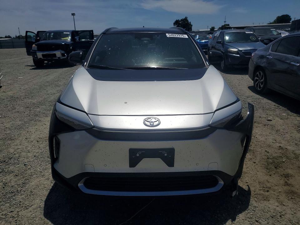 54022976 :رقم المزاد ، JTMABACA7PA039102 vin ، 2023 Toyota Bz4x مزاد بيع