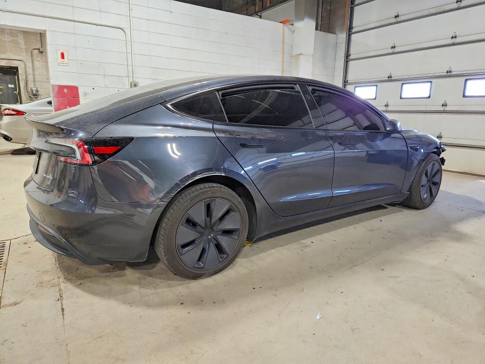 52495076 :رقم المزاد ، 5YJ3E1EB0SF960180 vin ، 2025 Tesla Model 3 مزاد بيع