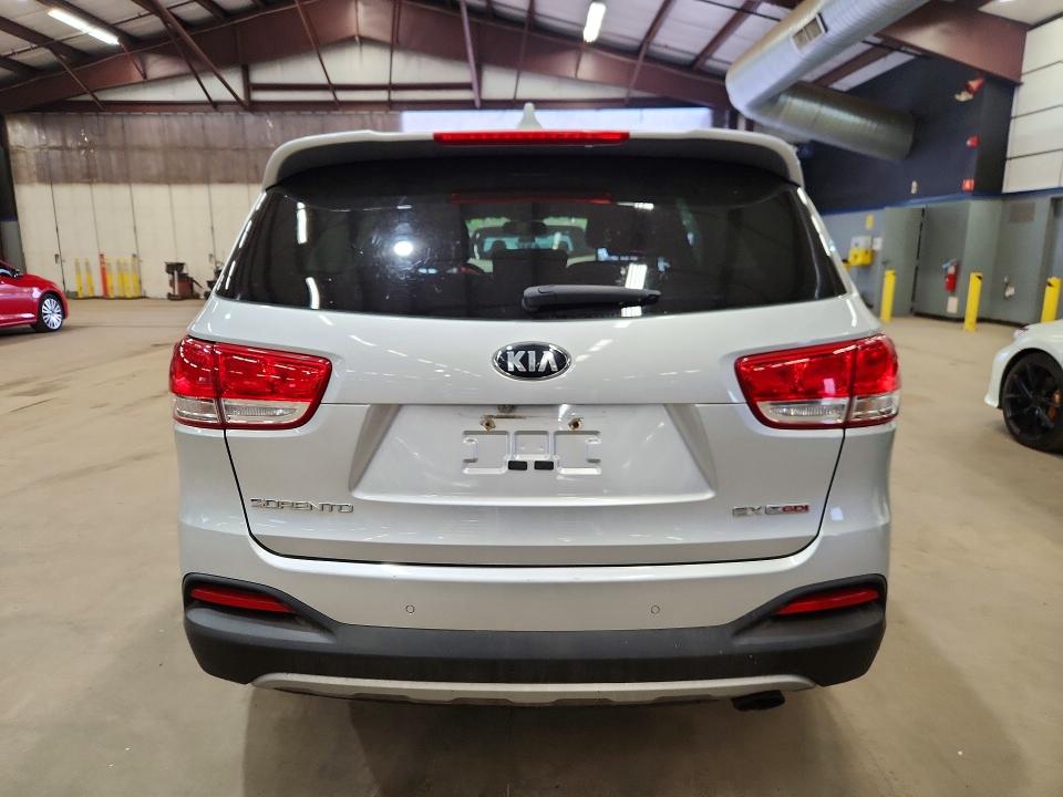 Продажа на аукционе авто 2016 Kia Sorento, vin: 5XYPHDA19GG038580, номер лота: 53157866
