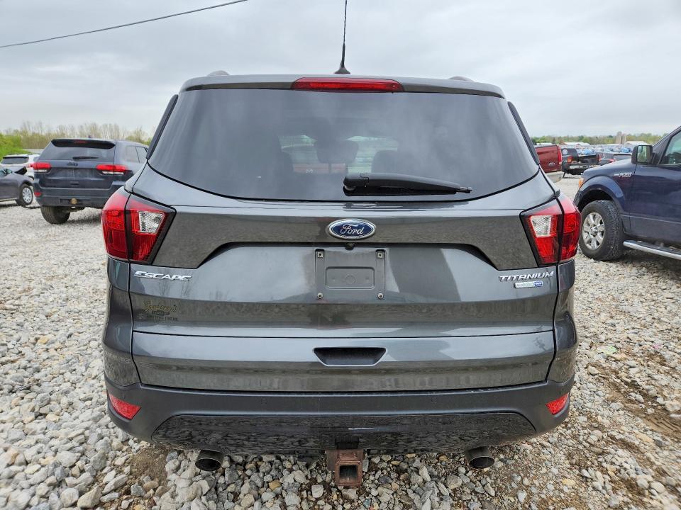 2019 Ford Escape მანქანა იყიდება აუქციონზე, vin: 1FMCU9J98KUC39225, აუქციონის ნომერი: 51614476