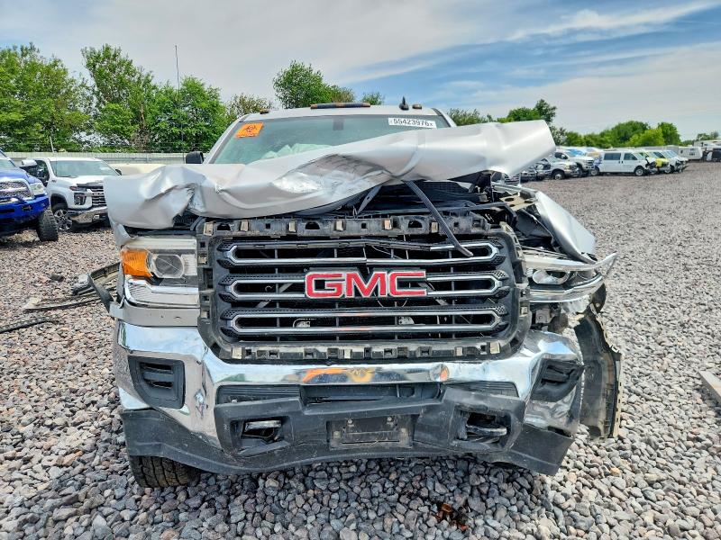 55423976 :رقم المزاد ، 1GT321EG6FZ541304 vin ، 2015 Gmc Sierra مزاد بيع