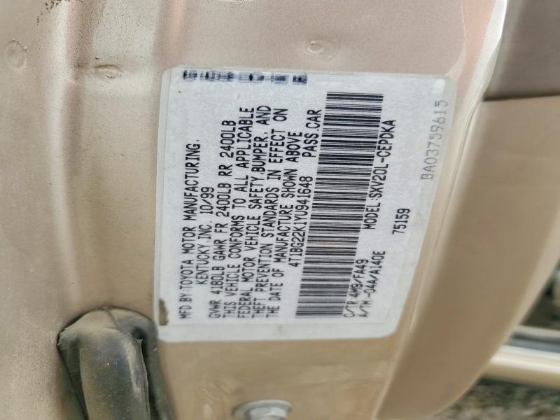 52556836 :رقم المزاد ، 4T1BG22K1YU941648 vin ، 2000 Toyota Camry مزاد بيع