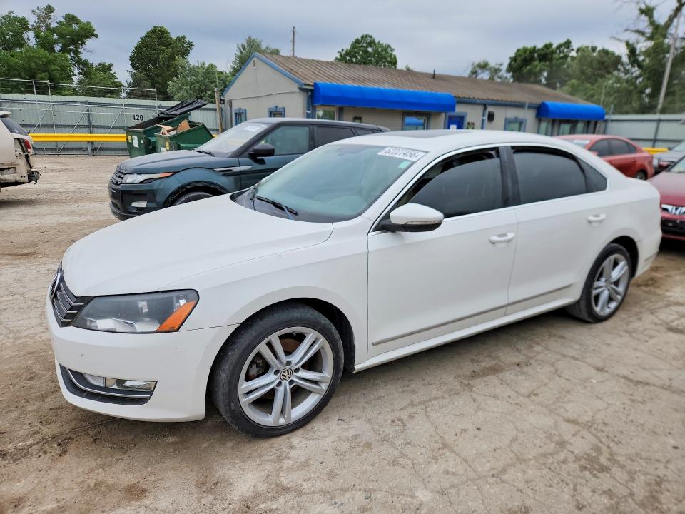 52227456 :رقم المزاد ، 1VWBN7A39CC036457 vin ، 2012 Volkswagen Passat مزاد بيع