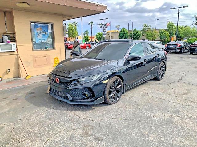 54177826 :رقم المزاد ، 2HGFC1E56JH702317 vin ، 2018 Honda Civic مزاد بيع