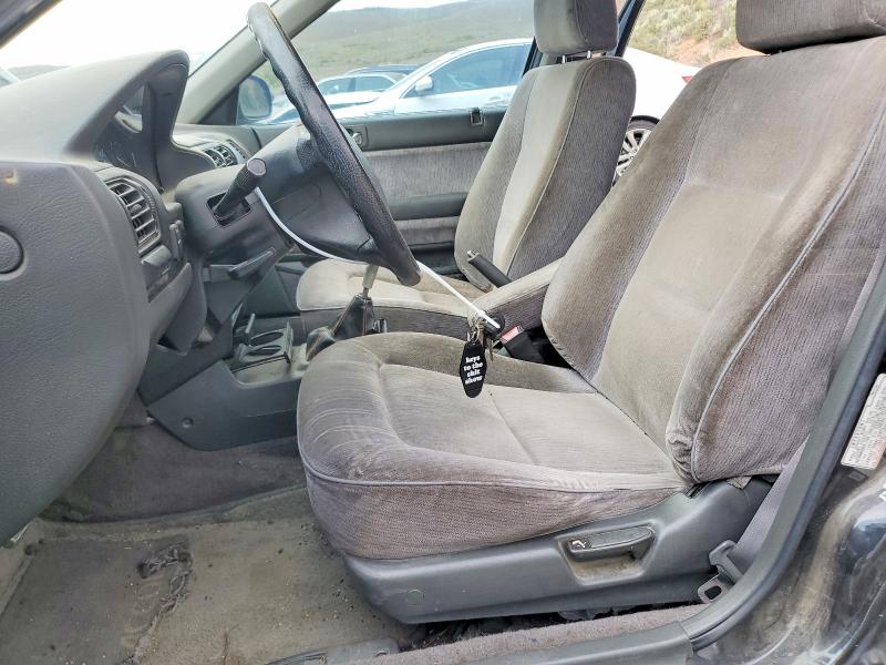 55071736 :رقم المزاد ، JHMCB7650NC011362 vin ، 1992 Honda Accord مزاد بيع