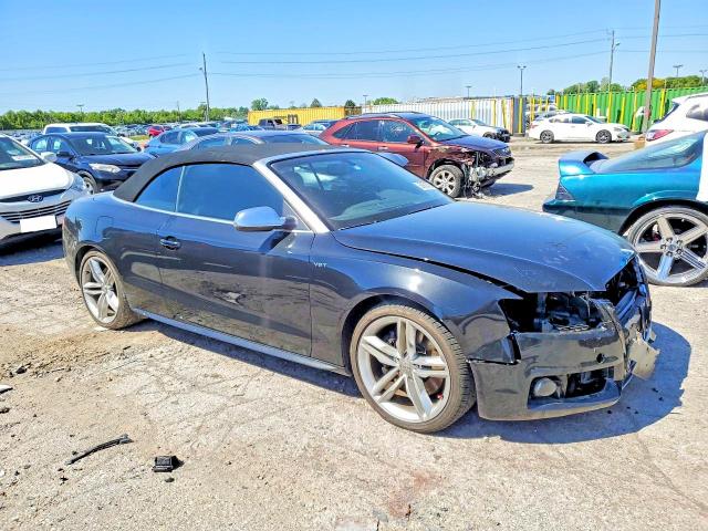 52683536 :رقم المزاد ، WAUVGAFH2BN011847 vin ، 2011 Audi S5 مزاد بيع