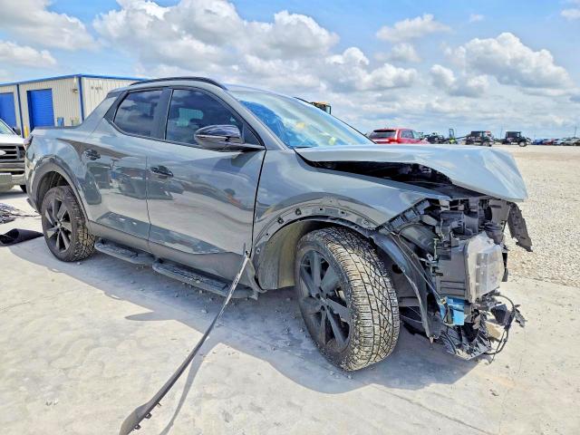55221796 :رقم المزاد ، 5NTJCDDFXRH104692 vin ، 2024 Hyundai Santa Cruz مزاد بيع