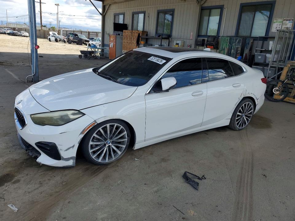 52519026 :رقم المزاد ، WBA53AK01M7J06970 vin ، 2021 Bmw 228i مزاد بيع