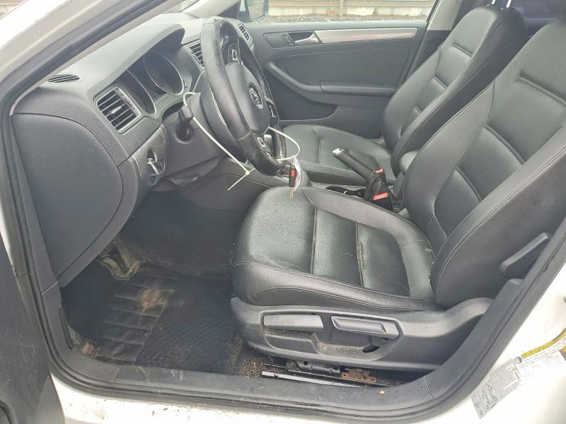 Продажа на аукционе авто 2017 Volkswagen Jetta, vin: 3VWDB7AJ1HM415801, номер лота: 54621006