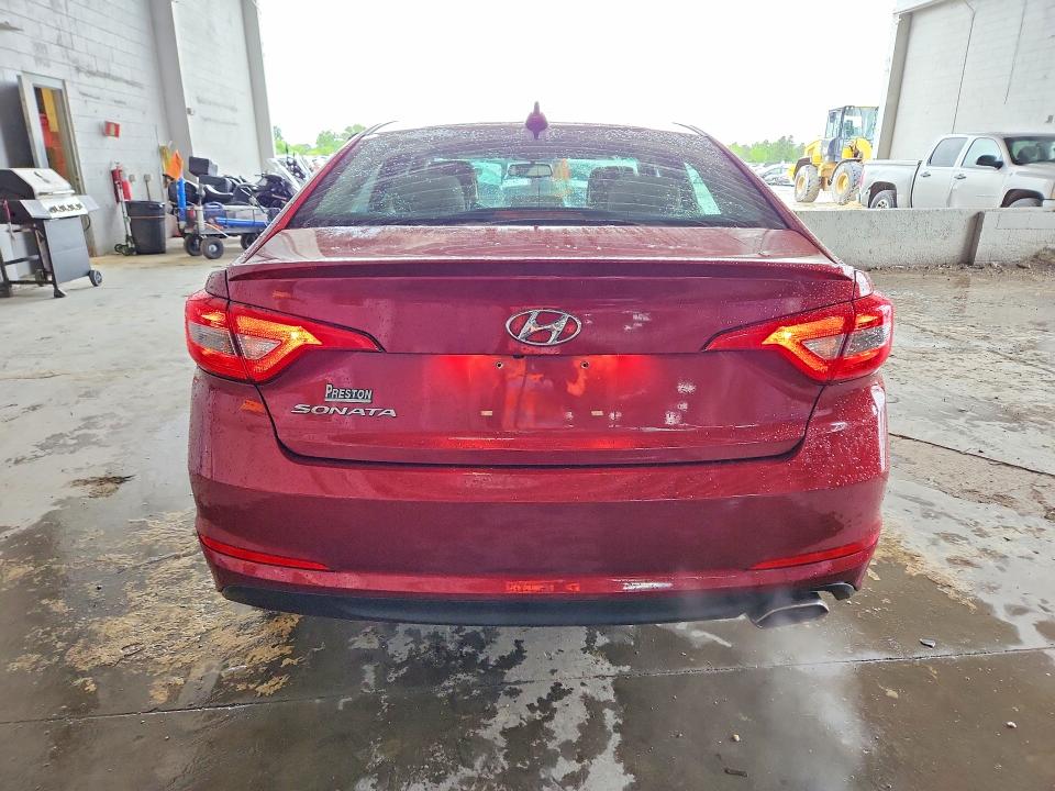2016 Hyundai Sonata მანქანა იყიდება აუქციონზე, vin: 5NPE24AF9GH261327, აუქციონის ნომერი: 52944426