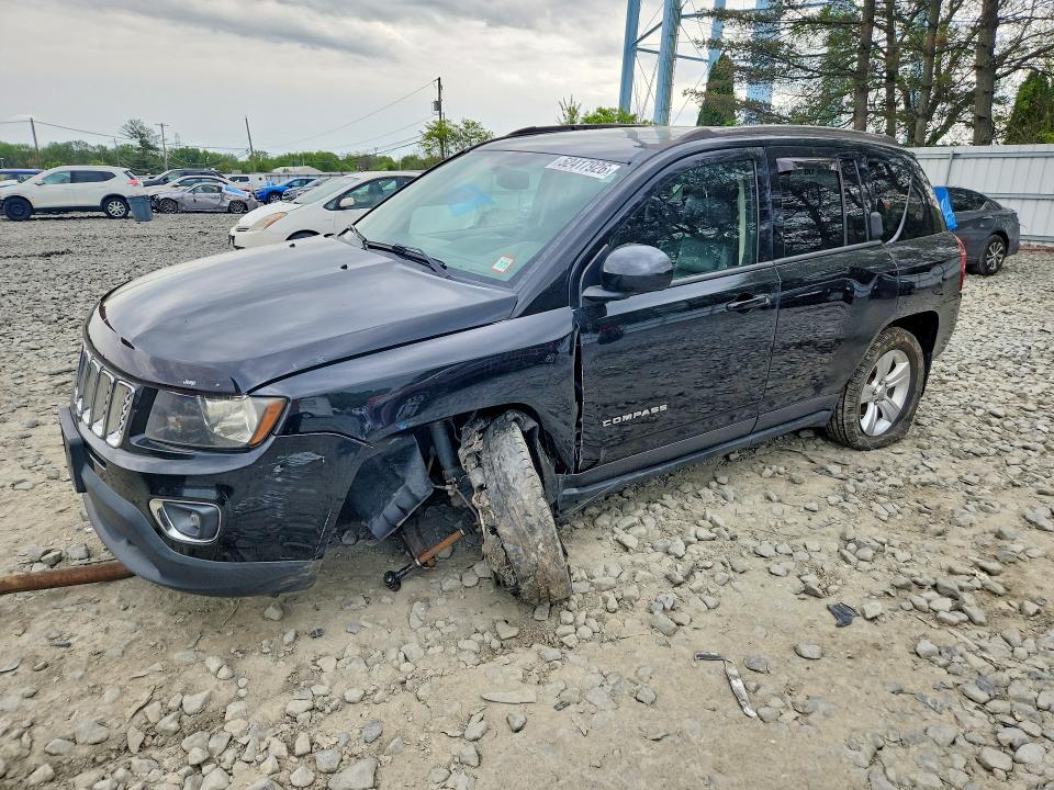 Продаж на аукціоні авто 2015 Jeep Compass, vin: 1C4NJDEB7FD114230, номер лоту: 52417926