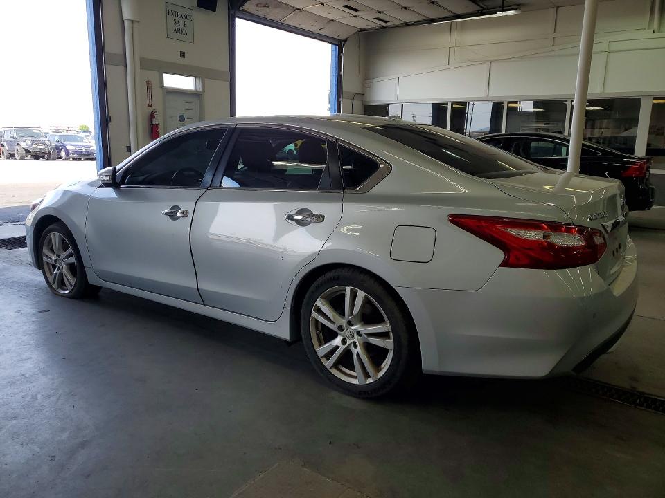 Продажа на аукционе авто 2017 Nissan Altima, vin: 1N4BL3AP0HC146895, номер лота: 52077066