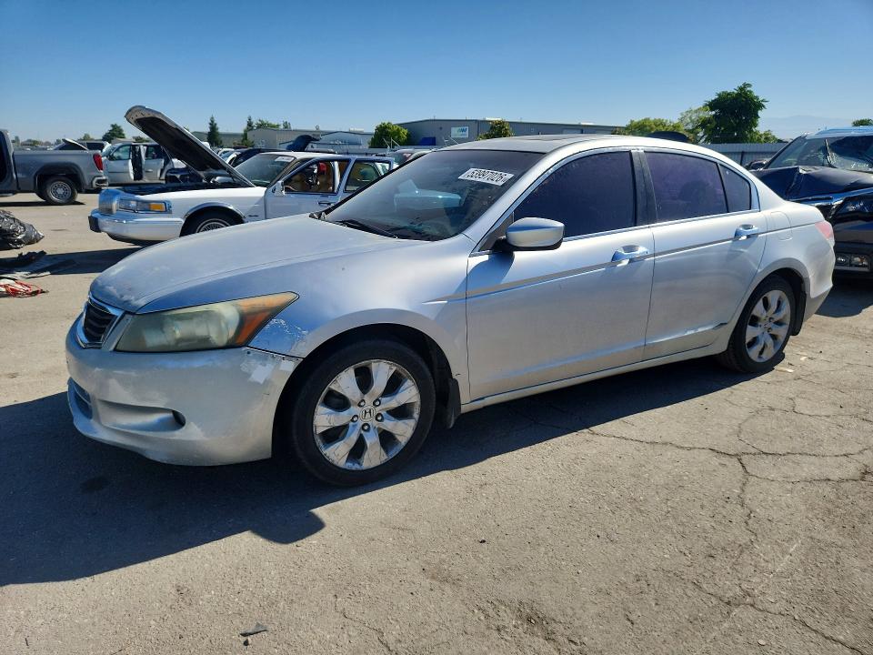 Продажа на аукционе авто 2010 Honda Accord, vin: 1HGCP3F86AA017681, номер лота: 53997026