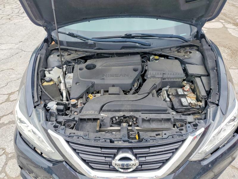 2018 Nissan Altima მანქანა იყიდება აუქციონზე, vin: 1N4AL3AP7JC242766, აუქციონის ნომერი: 53907106