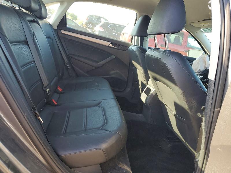Продажа на аукционе авто 2015 Volkswagen Passat, vin: 1VWAT7A39FC117710, номер лота: 54957956