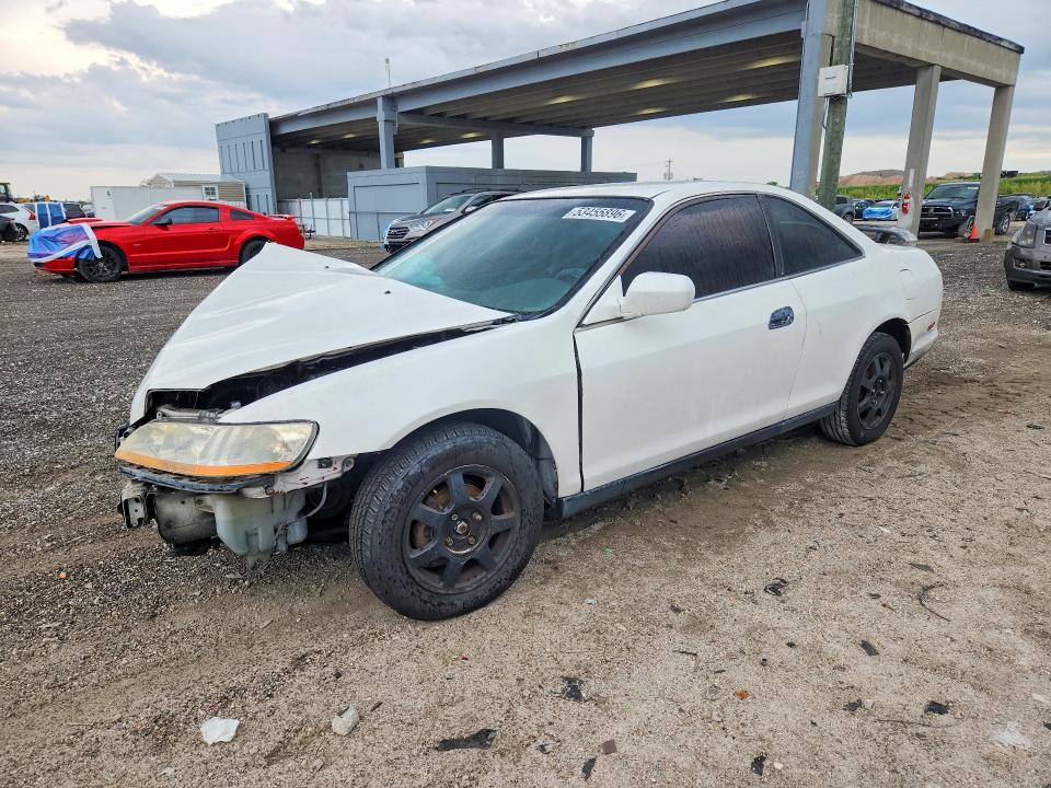 Продажа на аукционе авто 2000 Honda Accord, vin: 1HGCG3148YA010536, номер лота: 53455896