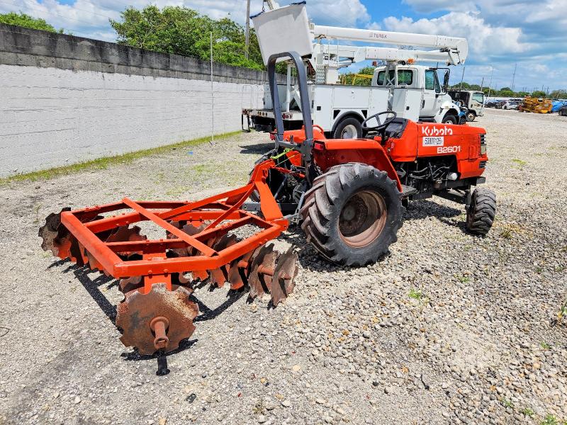 1989 Kubota Construction Equipment მანქანა იყიდება აუქციონზე, vin: 221615, აუქციონის ნომერი: 53800126