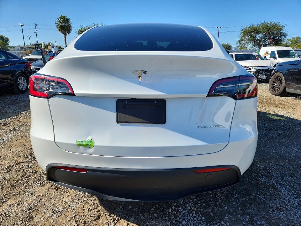 Продажа на аукционе авто 2023 Tesla Model Y, vin: 7SAYGDEE2PA150620, номер лота: 52270096