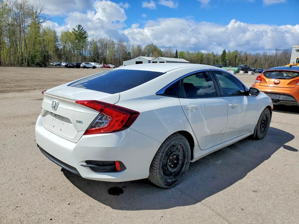 Продаж на аукціоні авто 2018 Honda Civic, vin: 2HGFC2F66JH009518, номер лоту: 52117646