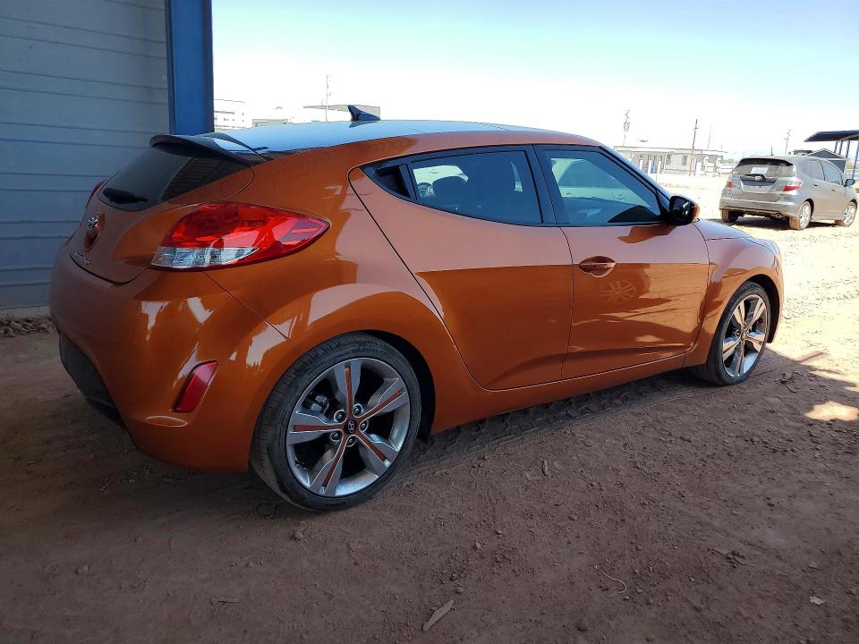 52846686 :رقم المزاد ، KMHTC6AD2HU312300 vin ، 2017 Hyundai Veloster مزاد بيع