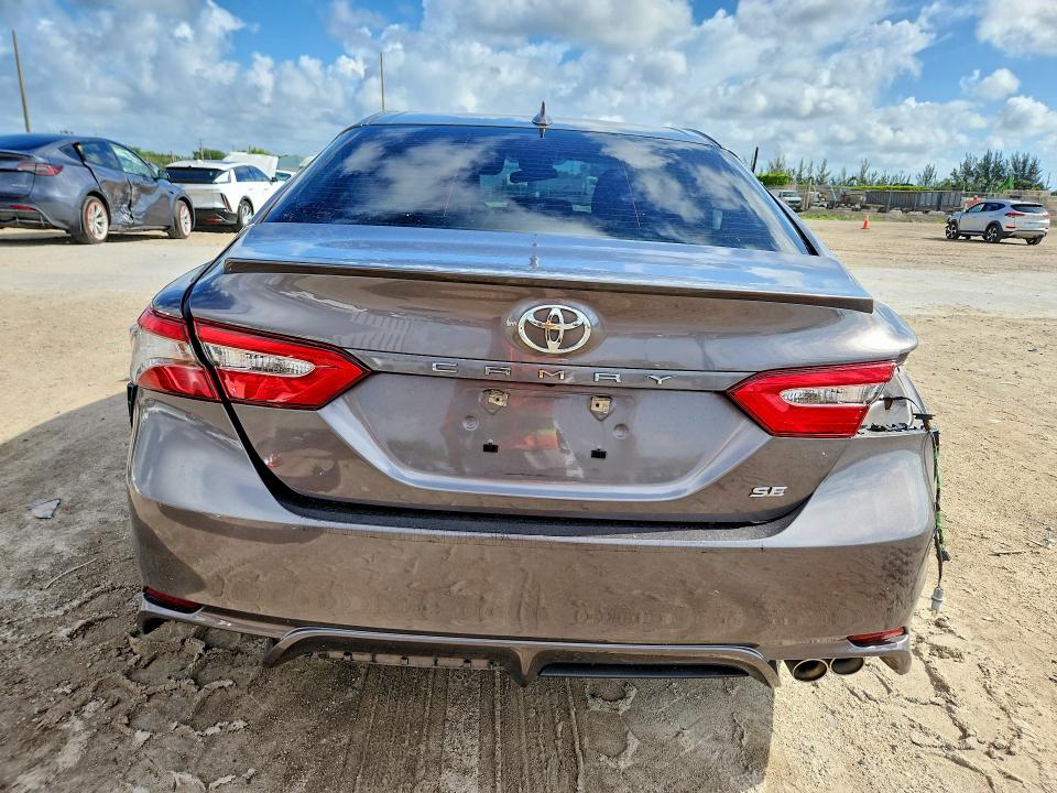 2019 Toyota Camry მანქანა იყიდება აუქციონზე, vin: 4T1B11HK3KU188618, აუქციონის ნომერი: 53455166