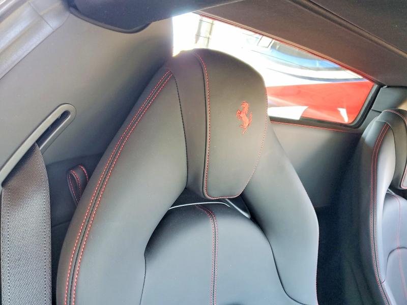 2021 Ferrari F8 Spider მანქანა იყიდება აუქციონზე, vin: ZFF93LMA3M0267580, აუქციონის ნომერი: 54492456