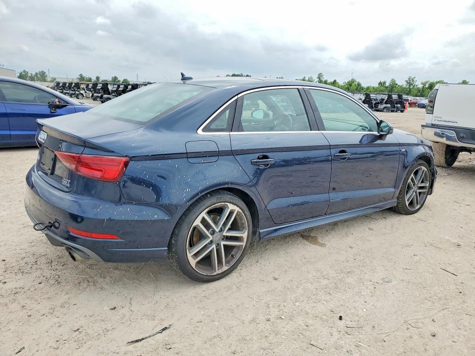 Продажа на аукционе авто 2018 Audi A3, vin: WAUJ8GFF3J1072529, номер лота: 51960226