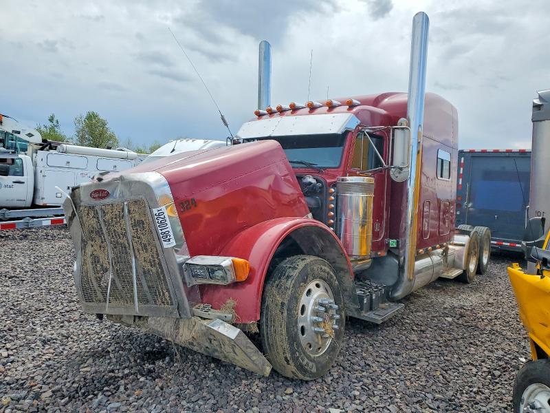 1999 Peterbilt 379 მანქანა იყიდება აუქციონზე, vin: 1XP5D49X9XD489176, აუქციონის ნომერი: 49810626