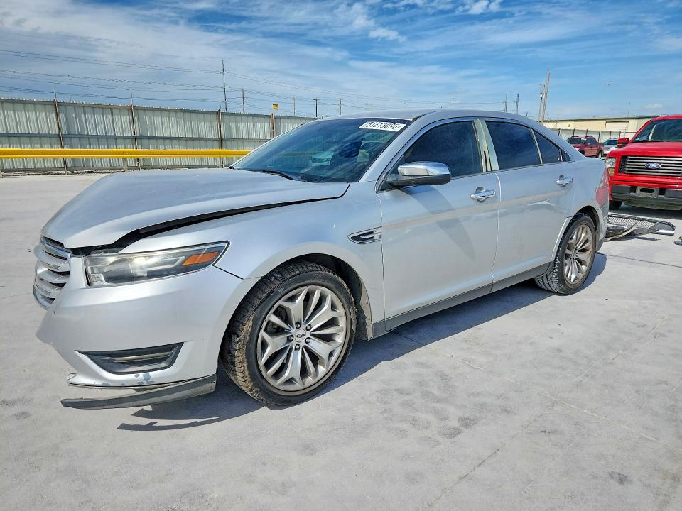 Продажа на аукционе авто 2015 Ford Taurus, vin: 1FAHP2F82FG152231, номер лота: 51813096