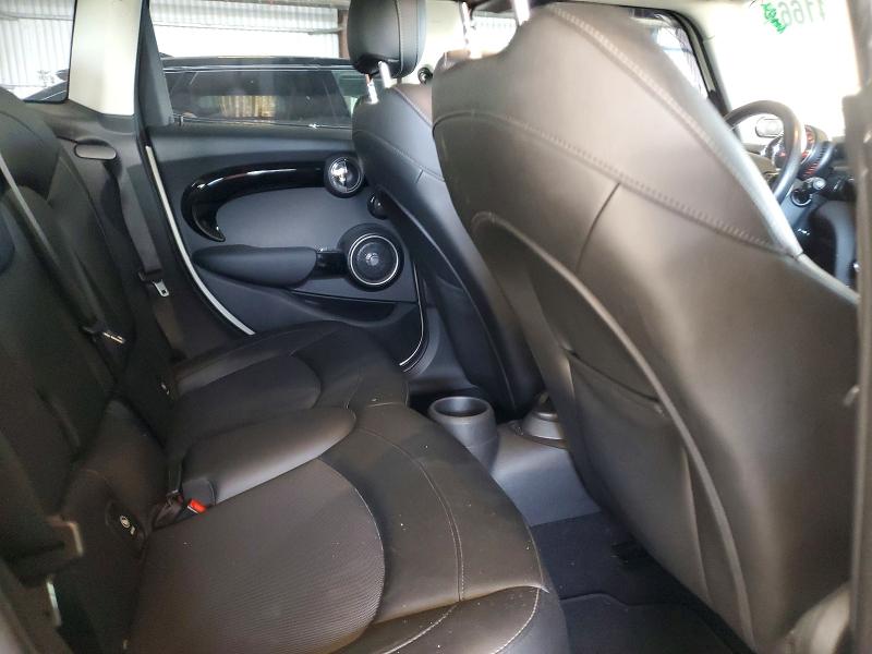 54864166 :رقم المزاد ، WMWXU3C50F2B56760 vin ، 2015 Mini Cooper مزاد بيع