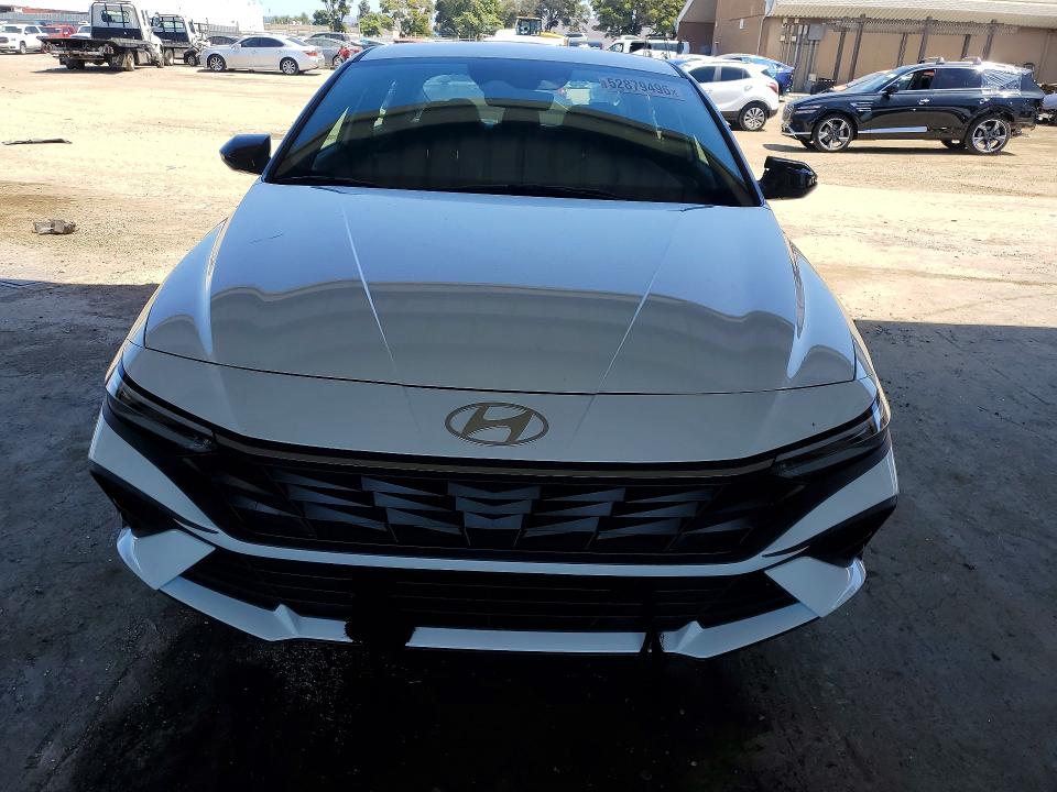 2025 Hyundai Elantra Hybrid მანქანა იყიდება აუქციონზე, vin: KMHLM4DJ0SU150676, აუქციონის ნომერი: 52879496