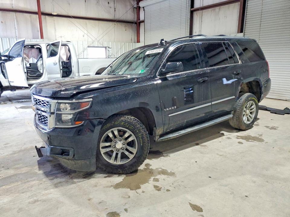 53481526 :رقم المزاد ، 1GNSKBKC2HR273803 vin ، 2017 Chevrolet Tahoe مزاد بيع