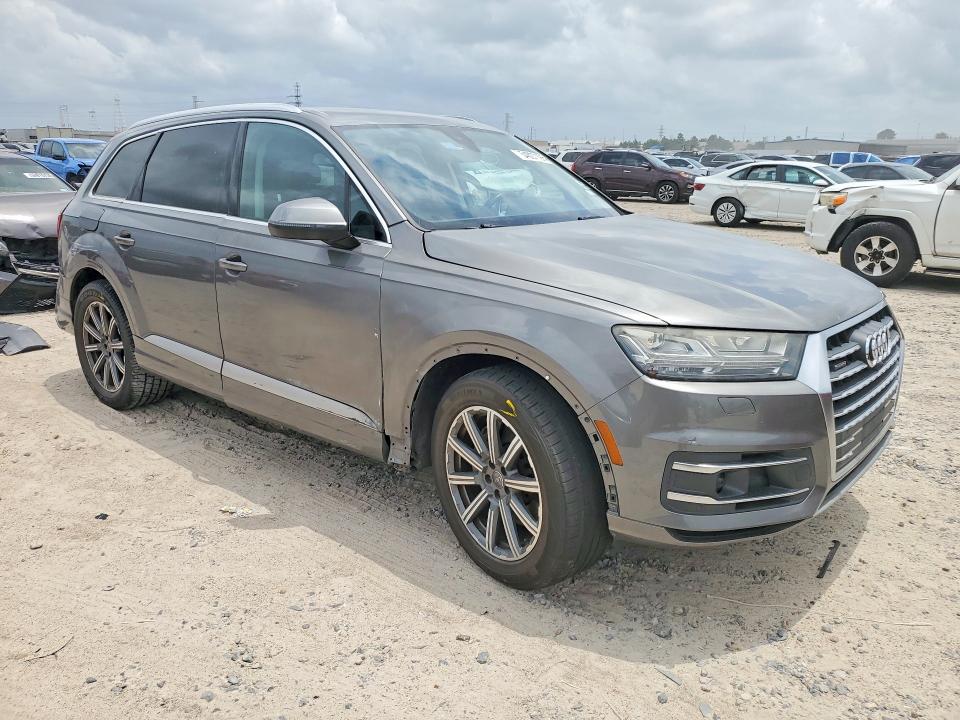 54007196 :رقم المزاد ، WA1VAAF75JD025915 vin ، 2018 Audi Q7 مزاد بيع