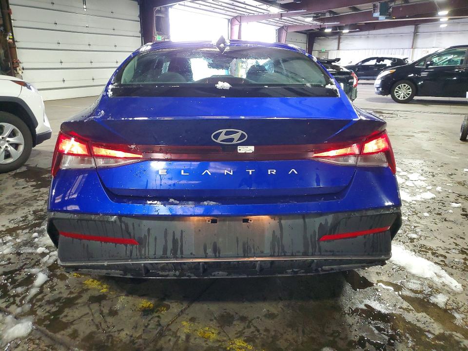 Продажа на аукционе авто 2024 Hyundai Elantra, vin: KMHLM4DG0RU639058, номер лота: 52499196