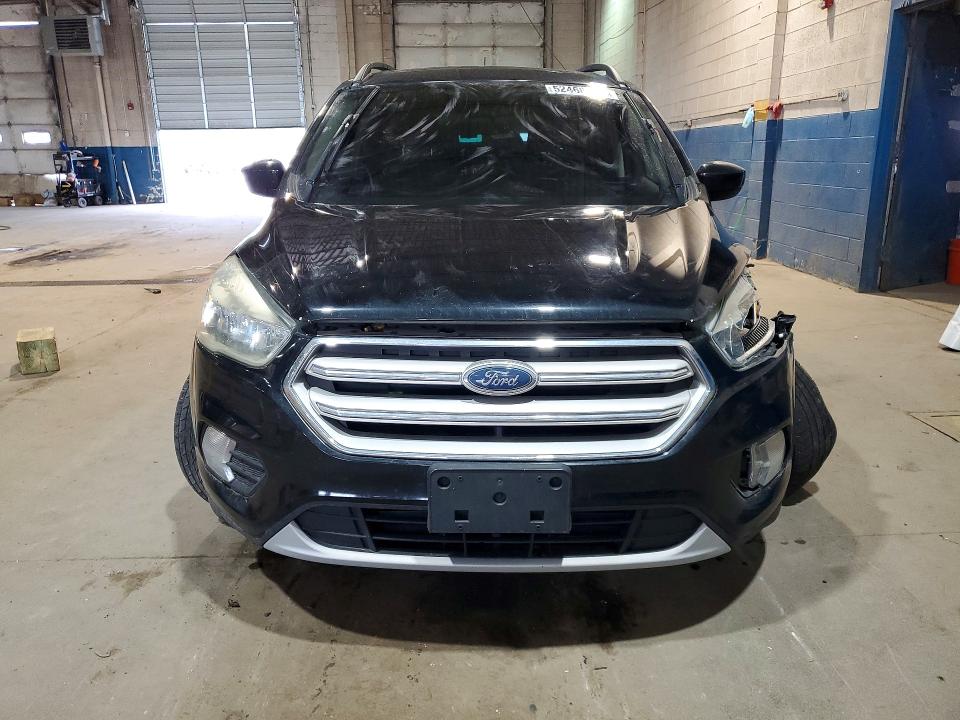52468496 :رقم المزاد ، 1FMCU9GDXJUB39282 vin ، 2018 Ford Escape مزاد بيع