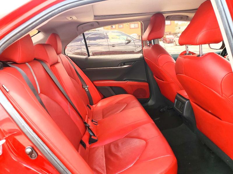 53755146 :رقم المزاد ، 4T1K61AK9MU421030 vin ، 2021 Toyota Camry مزاد بيع