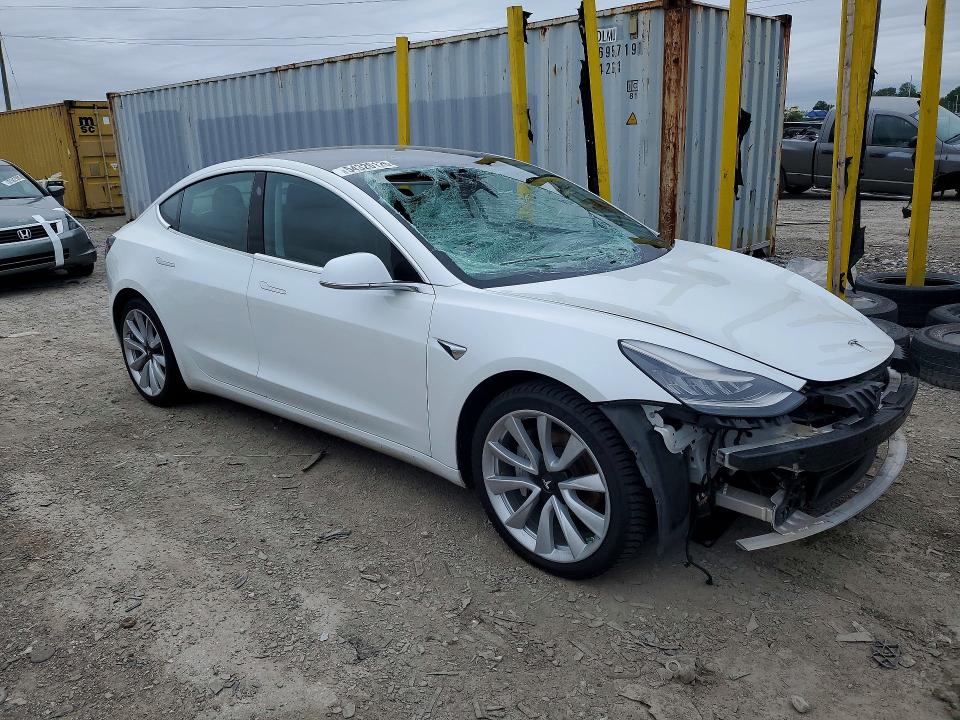 54326126 :رقم المزاد ، 5YJ3E1EB8LF512187 vin ، 2020 Tesla Model 3 مزاد بيع