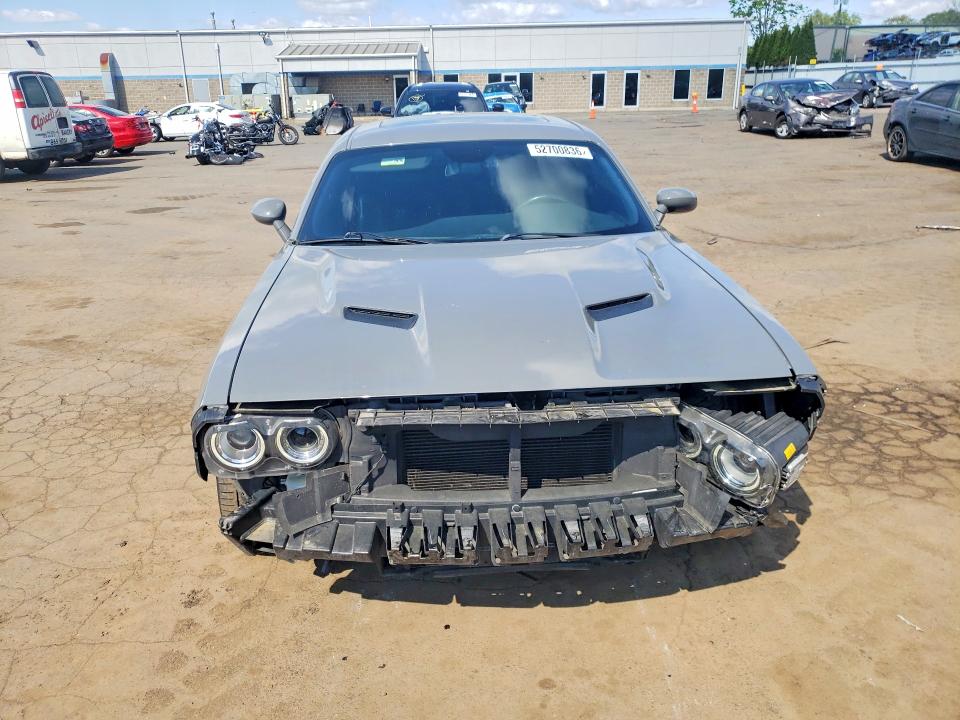 Продаж на аукціоні авто 2018 Dodge Challenger, vin: 2C3CDZFJ5JH229460, номер лоту: 52700836